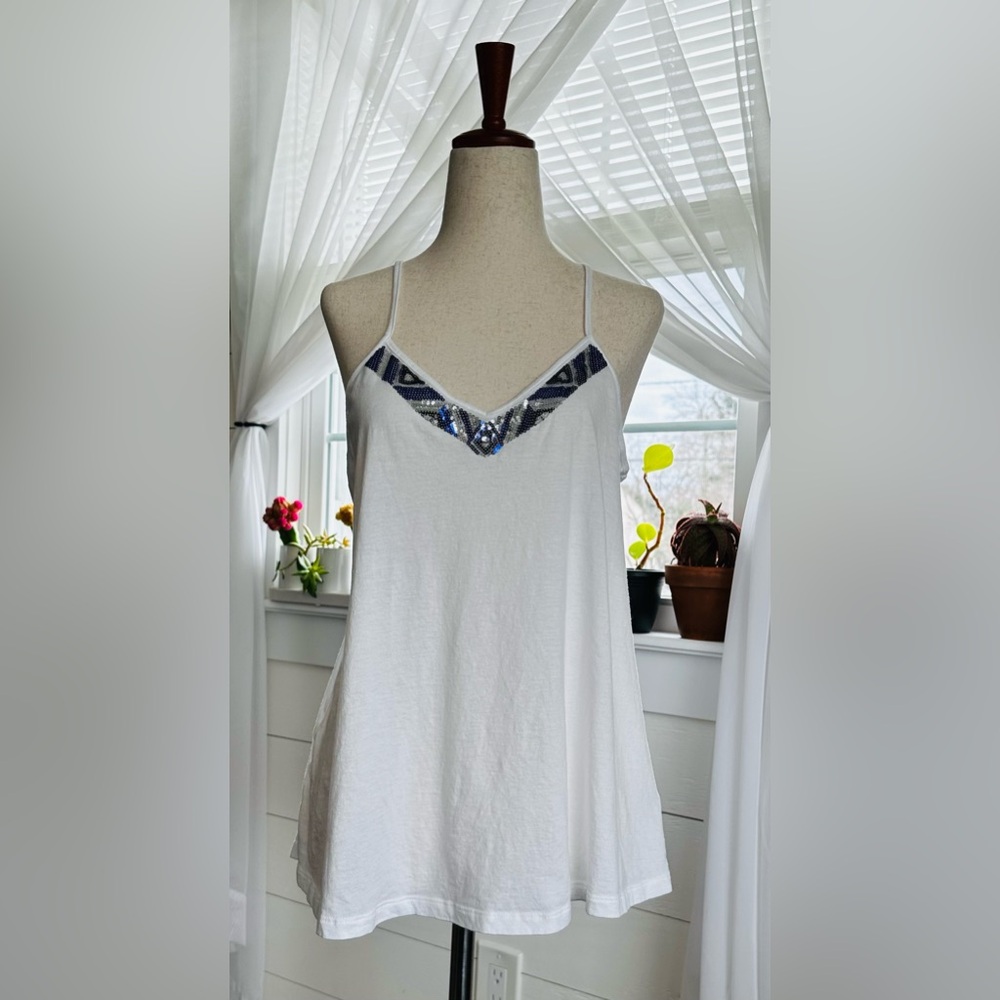 Express Women's White Sequin Tank Top
Size: Medium